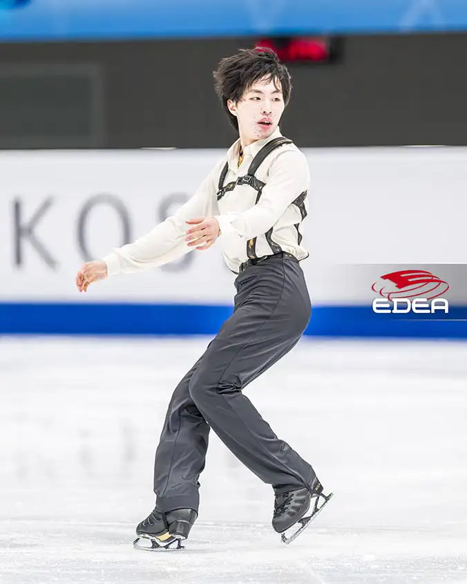 Ice Gallery Skates U.S.